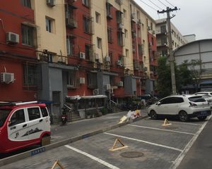 郑常庄308号院,精装修全明格局,满五唯一三居