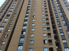 电梯房,交通便利,近地铁,精装修,客厅朝南