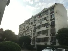 两室朝南,小区车位足,采光好,满五,交通便利