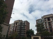 电梯房,主卧朝南,双阳台,诚意出售,房型正气