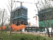 三间朝南 精装修 采光好 电梯房 近金山卫站