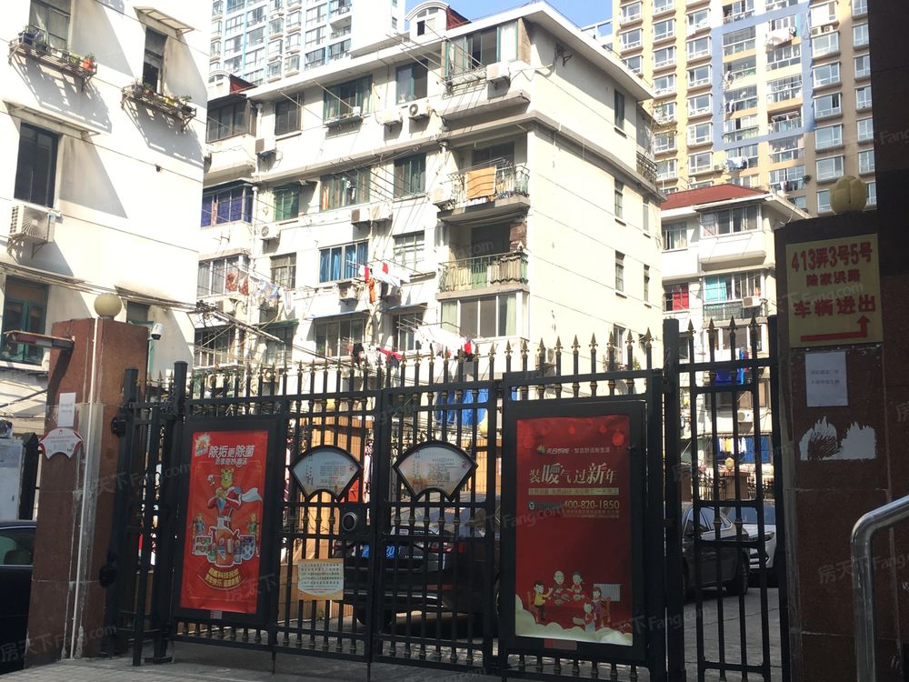 小区相关图