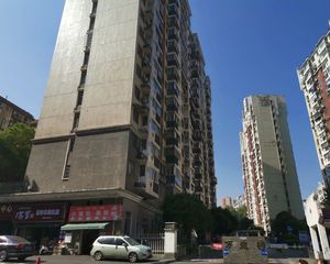 万煦园3室1厅南