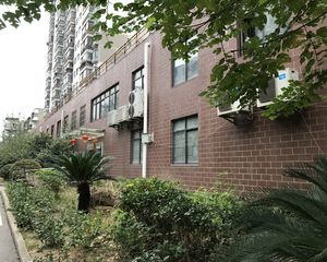 江汉一、高旁 电梯小高层 精装温馨两房 带全房空调