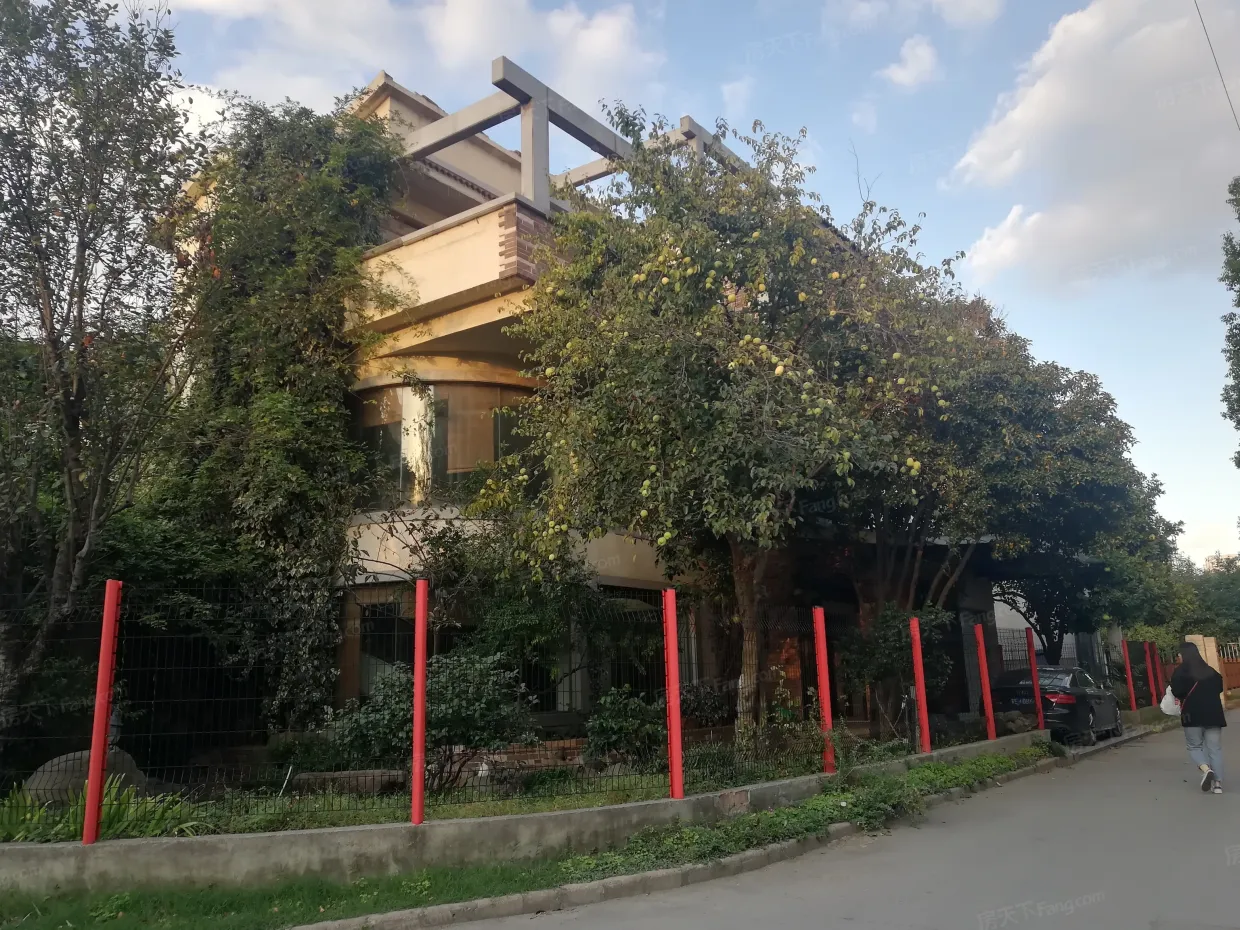 金龙花园别墅