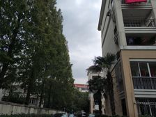 近地铁,无抵押,产权清晰,中间楼层新上房源