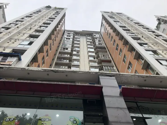 玉林都市金岸实景图