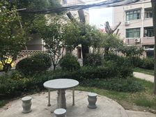 红旗小区罕见三房,业主诚意出售
