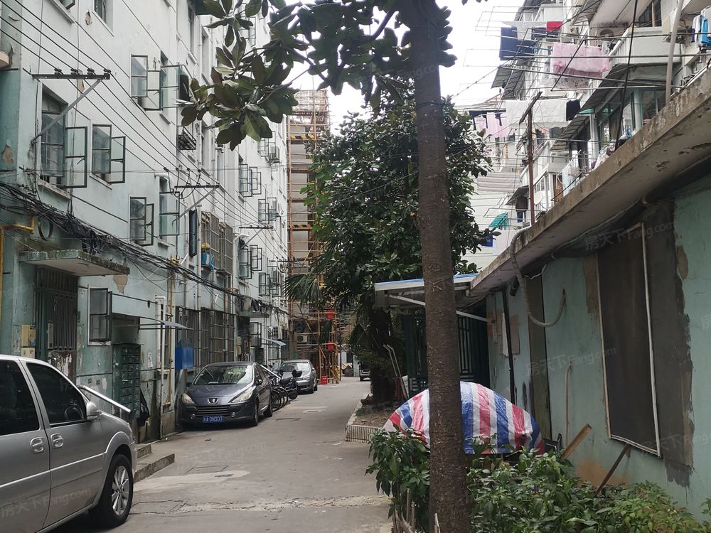 小区相关图