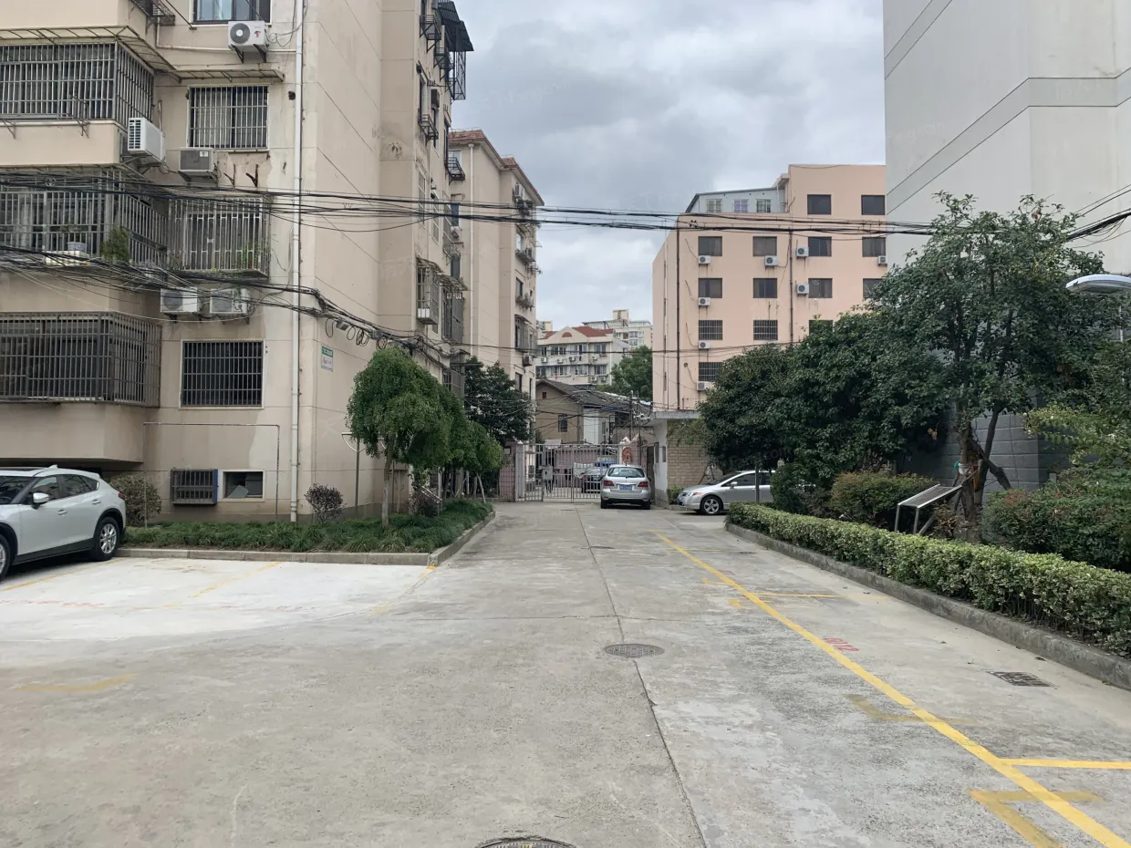 广灵二路380弄小区