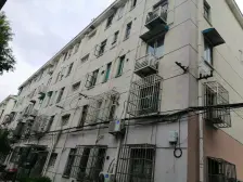 低楼层,位置好,19号在建,诚心出售