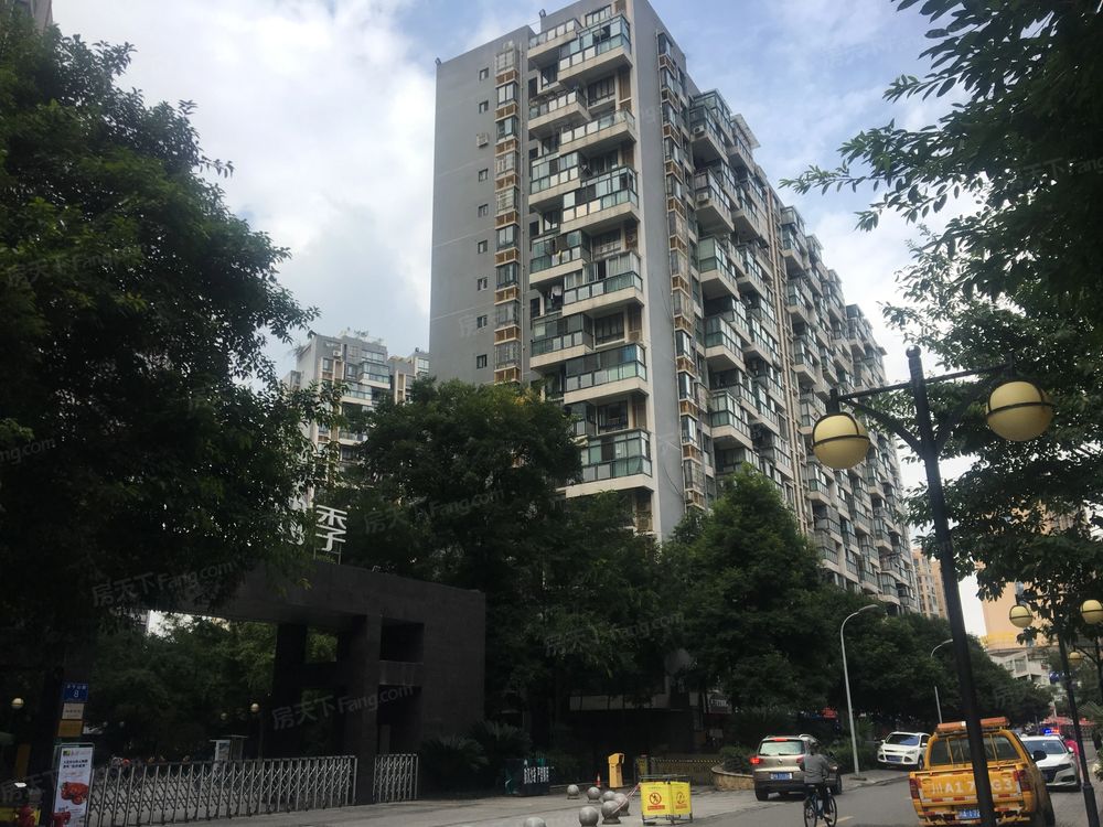 小区相关图