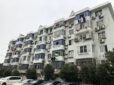 装修好,可以拎包入住,视野开阔