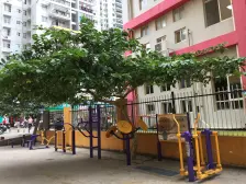 安吉公务员小区3房2厅精装81万