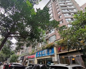 水漪袅铜2室1厅南