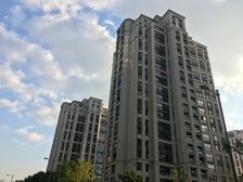 交通便利,近商圈,诚意出售,刚需好房