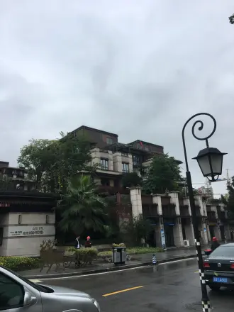 阳光100阿尔勒实景图