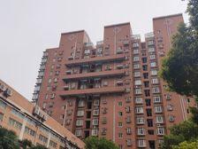 不限购,繁华地段,电梯次新房,大两房两厅可改3房,近宝乐汇。