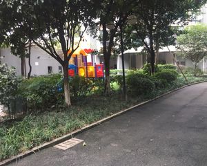 华宇阳光四季2室1厅东南