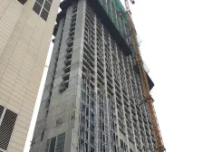 房子属于二片试验,主力两室户型,开发商统一精装修