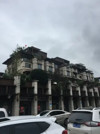 阳光100阿尔勒实景图