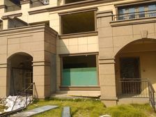 龙湖湾 8室3厅 南