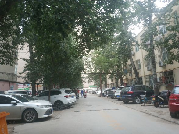百花路家属院实景图