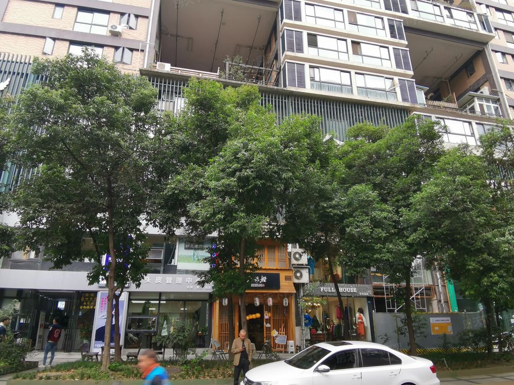 小区相关图