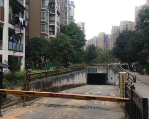 西街锦宸低总价,好楼层,竞晖上
