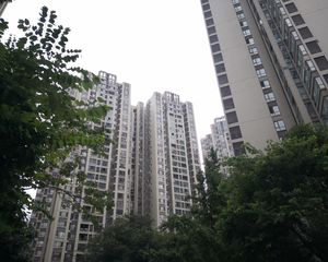 世豪翡丽1室1厅南