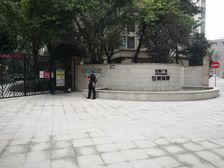 世豪翡丽 1室1厅 南