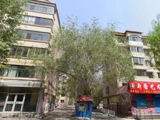 娜琳商圈 幸九街坊3楼 出门劳动公园 48 交通生活便利