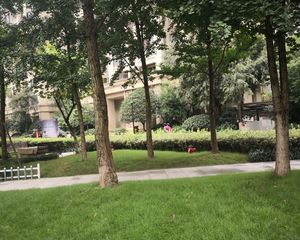 世豪翡丽 2室2厅 东