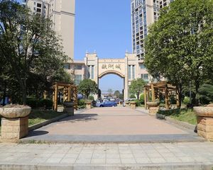 欧洲城 3室2厅 南