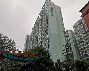 万基蓝麟3室1厅东东南