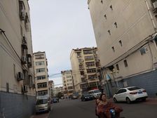 果园新里中区满五唯一 两居室 采光好