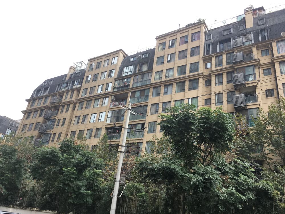 小区相关图