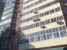 展览路2室1厅东西