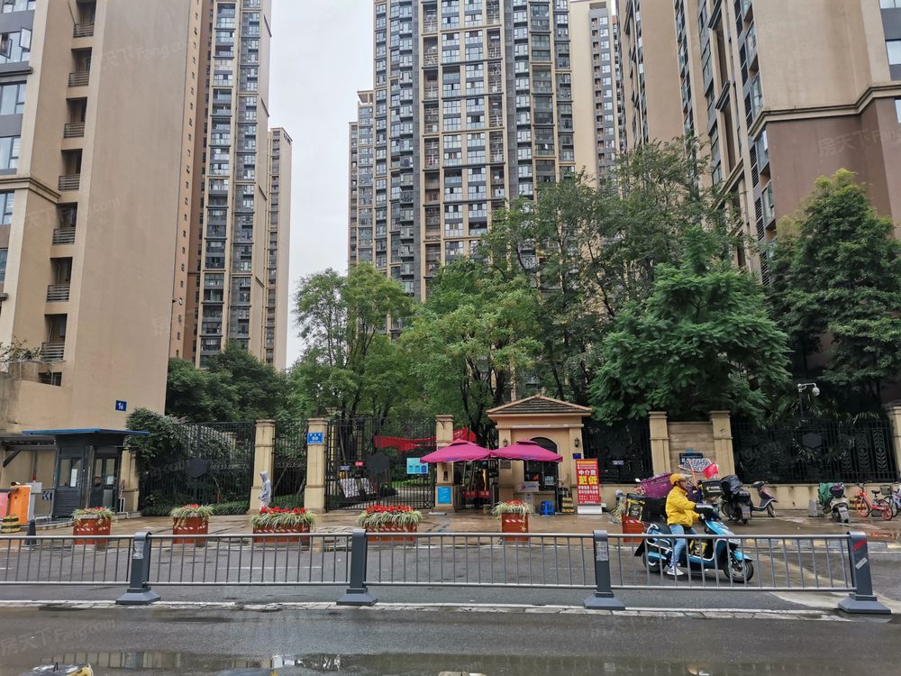 小区相关图