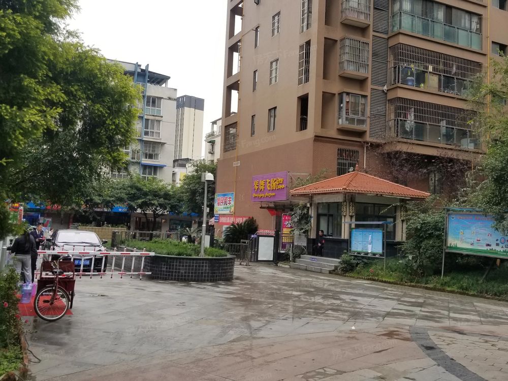 小区相关图