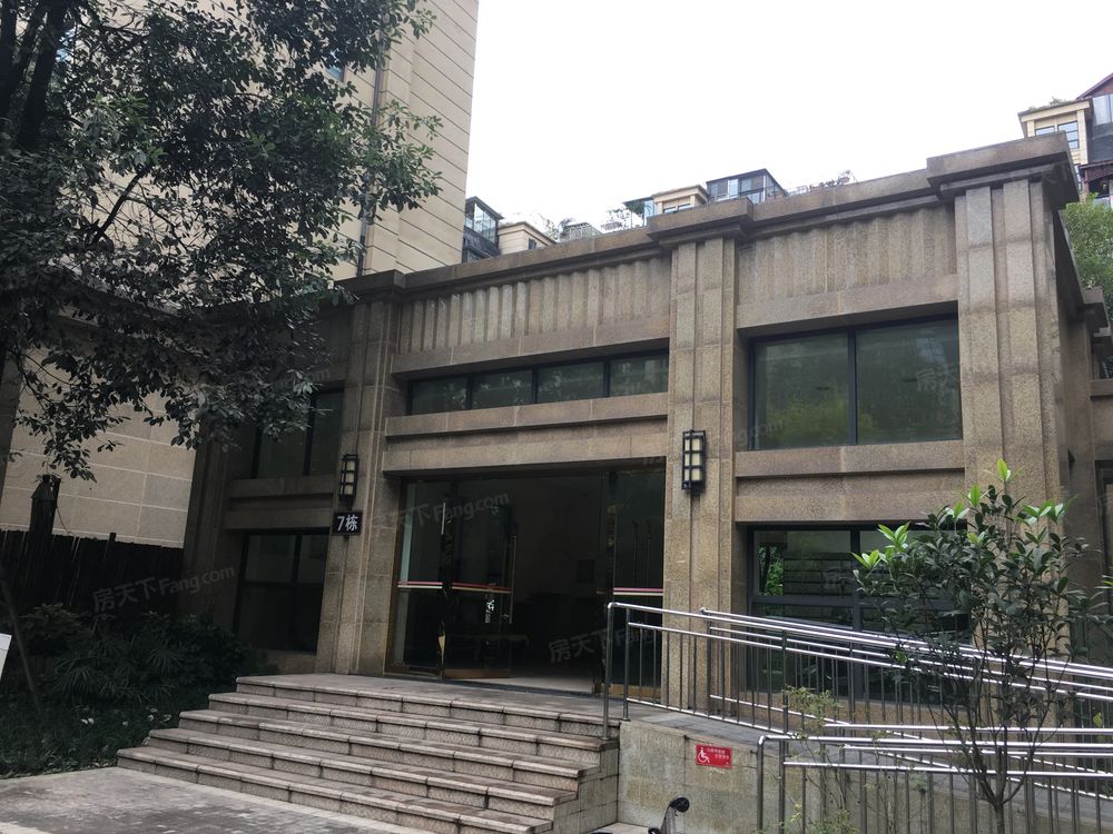 小区相关图