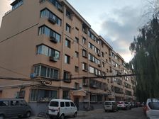 包百商圈 步梯2楼 不临不把 看房议价