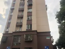 诚意出售,钥匙在LJ看房直接过去借钥匙,价格可谈的。