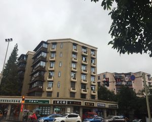 航天丙区3室1厅西南西
