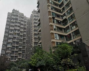 宝泰家园3室2厅西北