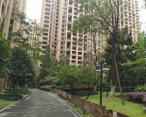 南湖国际社区一期2室1厅东南
