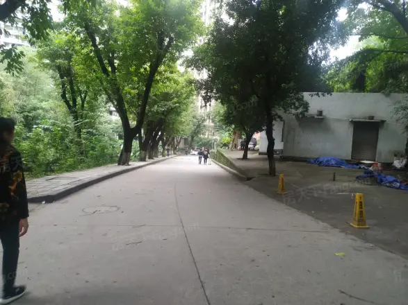 建工二村实景图