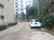 澄湖国际广场 南北通透,采光好 周边匹套完善,,出行方便