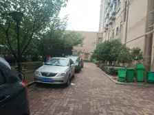 水岸皇庭 南北通透,采光好 装修好,环镜优美 周边匹套完善,,出行方便