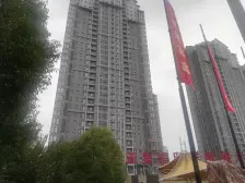 亚星江南小镇 1室0厅 南